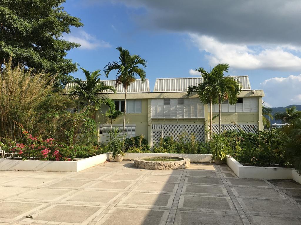 Anna'S Joye Seawind - Freeport, Montego Bay Exterior foto
